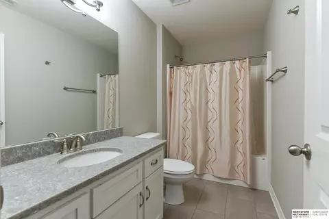 655 N 10 Ave, Springfield, NE 68059 photo 37