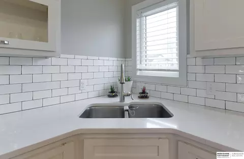 655 N 10 Ave, Springfield, NE 68059 photo 15