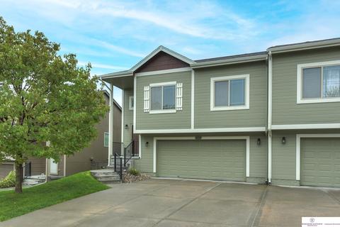 16314 Browne St, Omaha, NE 68116