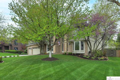 1618 N 128 Cir, Omaha, NE 68154