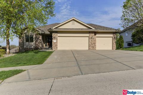 7012 N 121 St, Omaha, NE 68142