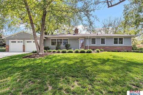 2105 S 87 Ave, Omaha, NE 68124