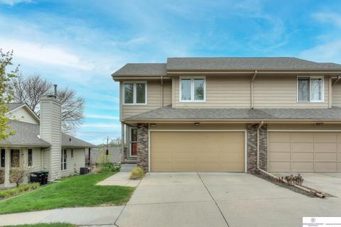 5567 Walnut St, Omaha, NE 68106