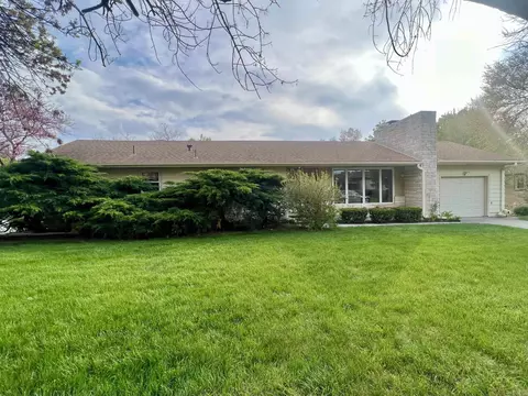 263 Kenmore Ave, Council Bluffs, IA 51503
