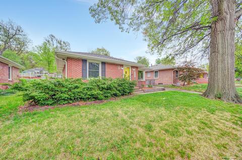 2752 S 33rd St, Lincoln, NE 68506