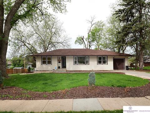 5038 S 83 St, Ralston, NE 68127