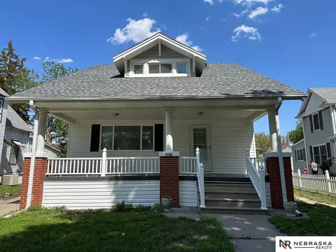 504 N 24th St, Lincoln, NE 68503