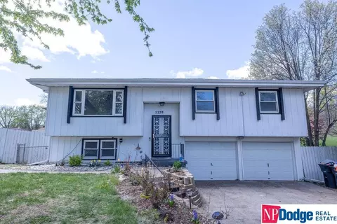 5228 N 50th Ave, Omaha, NE 68104