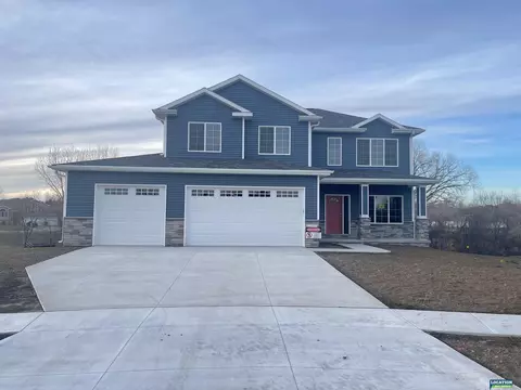2925 N 91st Ct, Lincoln, NE 68507