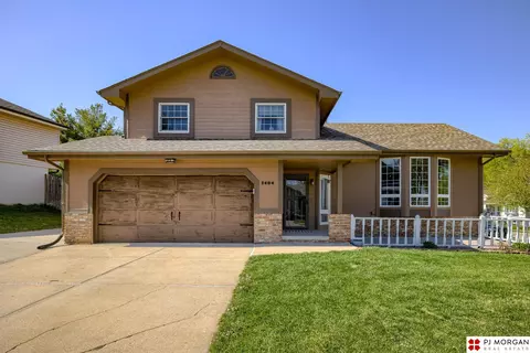 3404 Faye Dr, Bellevue, NE 68123