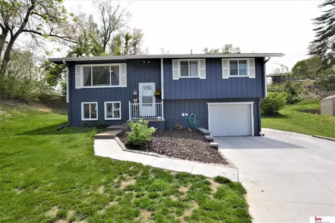 803 4th Ave, Plattsmouth, NE 68048