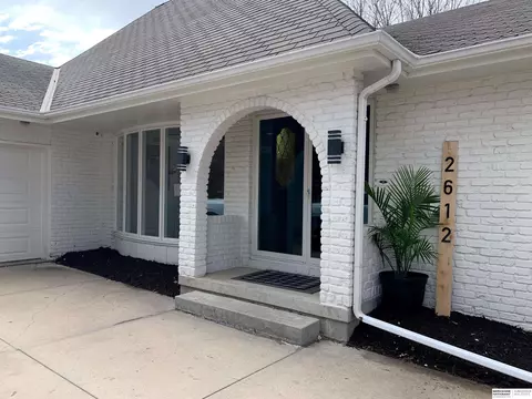2612 S 167 Cir, Omaha, NE 68130