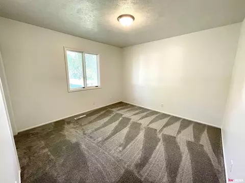 619 Eagle Dr, Eagle, NE 68347 photo 10