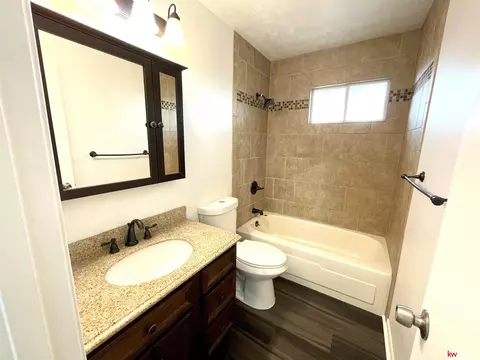 619 Eagle Dr, Eagle, NE 68347 photo 7