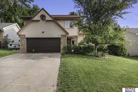 2606 Century Rd, Bellevue, NE 68123