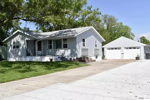 1026 N Ridge Rd, Fremont, NE 68025