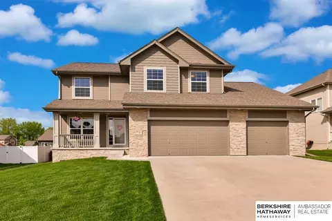 7710 N 157th St, Bennington, NE 68007