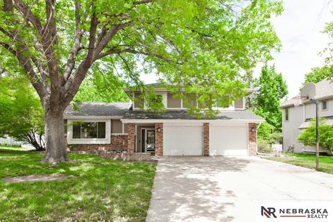 16324 Westfield Cir, Omaha, NE 68130