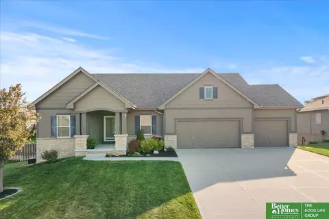 6126 S 195 St, Omaha, NE 68135