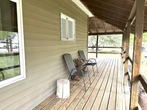 402 E 8th St, Edgar, NE 68935 photo 3