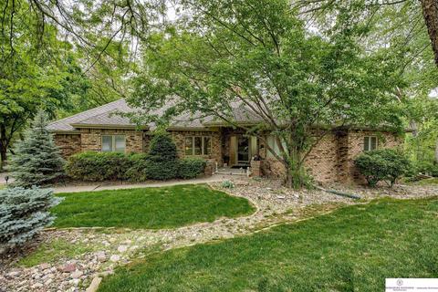 1511 S 113 Plz, Omaha, NE 68144