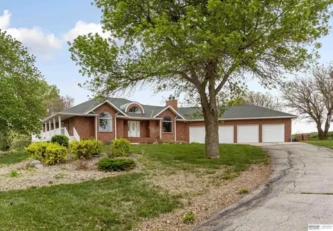 17300 Yankee Hill Rd, Bennet, NE 68317