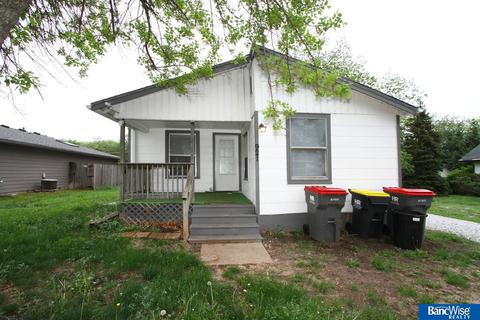 921 N 45th St, Lincoln, NE 68503