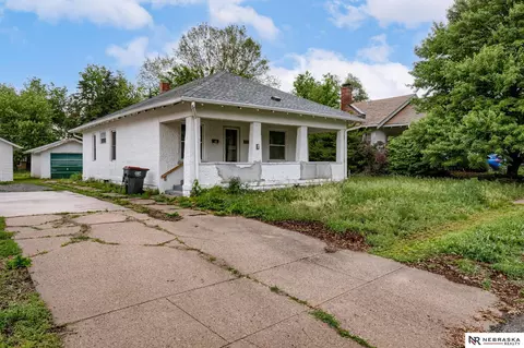 1312 High St, Beatrice, NE 68310 photo 3