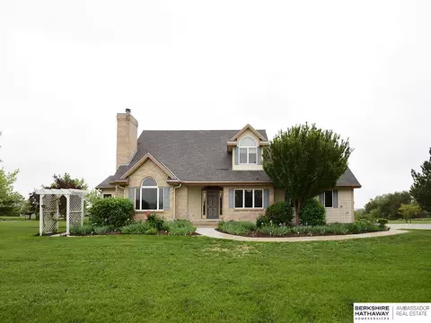 5100 W Deercrest Dr, Denton, NE 68339