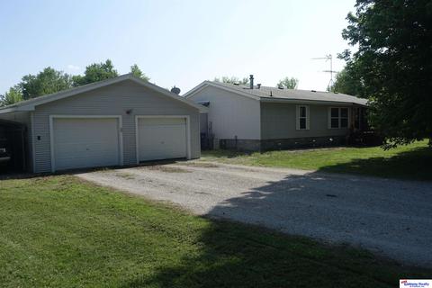 121 Westgate Dr, Ames, NE 68621