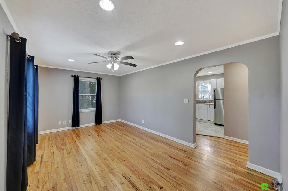  2200 S 33rd St, Lincoln, NE 68506 photo 7