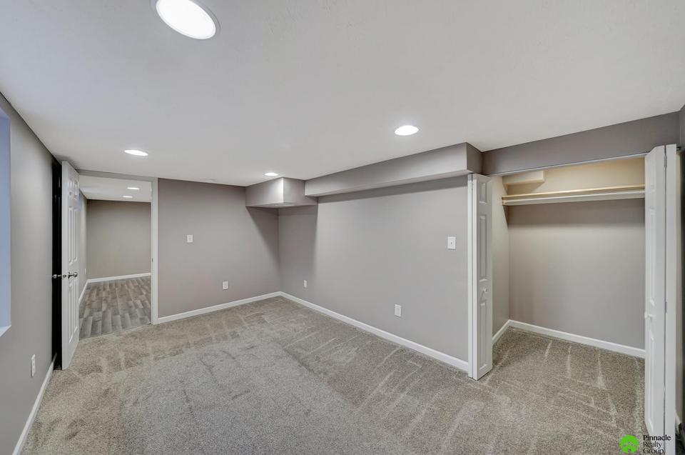  2200 S 33rd St, Lincoln, NE 68506 photo 25