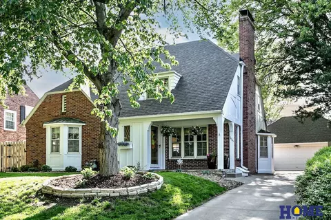 3435 W Pershing Rd, Lincoln, NE 68502