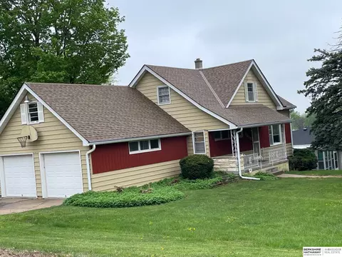 5605 Camden Ave, Omaha, NE 68104