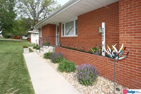 2442 Silver St, Ashland, NE 68003