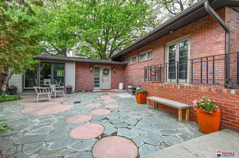 2035 S 33 St, Lincoln, NE 68506