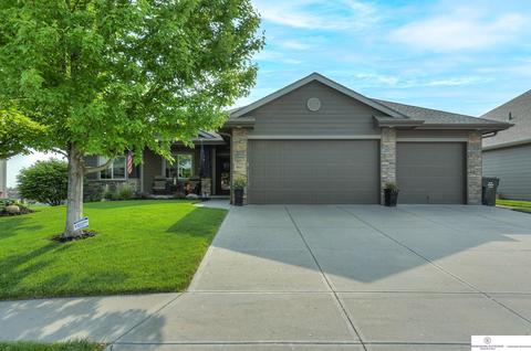9517 S 171st Ave, Omaha, NE 68136