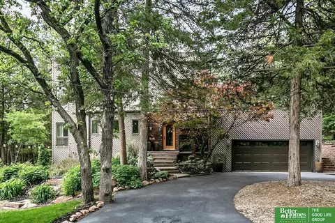 20602 Meadow Oaks Dr, Springfield, NE 68059