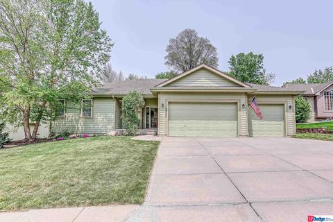 16202 Taylor St, Omaha, NE 68116