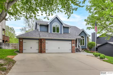 2309 N 155 St, Omaha, NE 68116