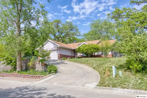 1405 Victoria Dr, Plattsmouth, NE 68048