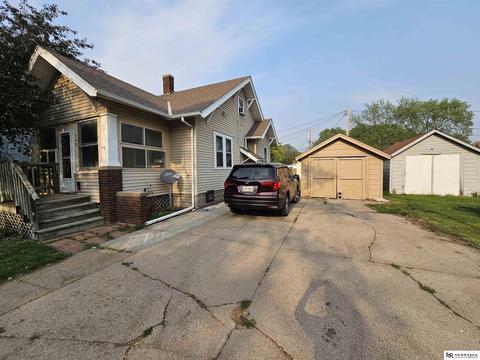 740 N K St, Fremont, NE 68025