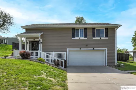 757 N 2 St, Blair, NE 68008