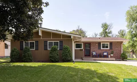 8773 Fowler Ave, Omaha, NE 68134