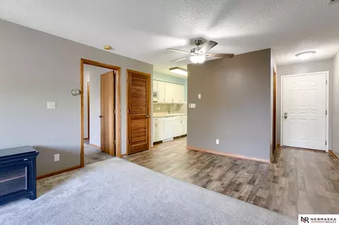 3001 S 51st Street Ct #320, Lincoln, NE 68506