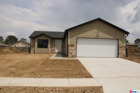 1716 SW 28th St, Lincoln, NE 68522