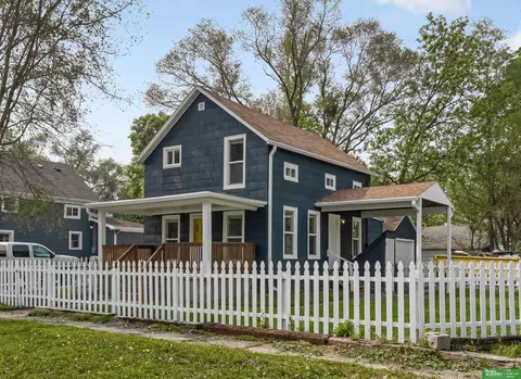930 W 2 St, Fremont, NE 68025