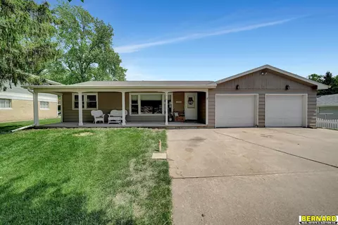 108 Steinhart Park Rd, Nebraska City, NE 68410