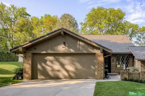 10005 Harney Pkwy S, Omaha, NE 68114