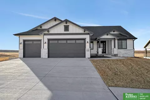 11980 S 118th Ave, Papillion, NE 68046